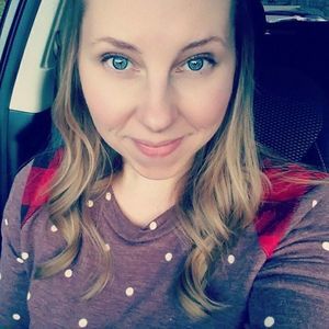 Meet your Posher, Lisa